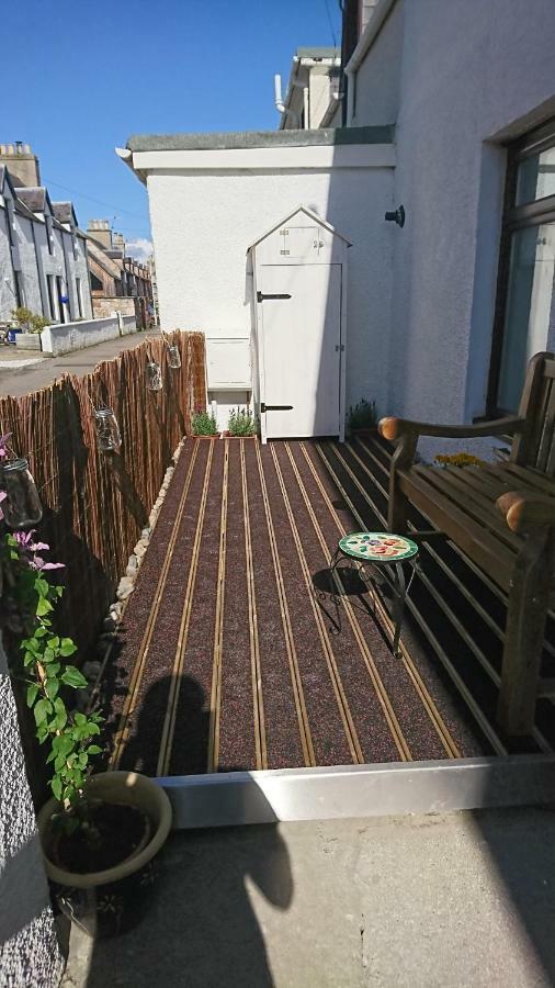 Seaforth Cottage -Dog Friendly, Historical Fishertown, Central Location Неърн Екстериор снимка